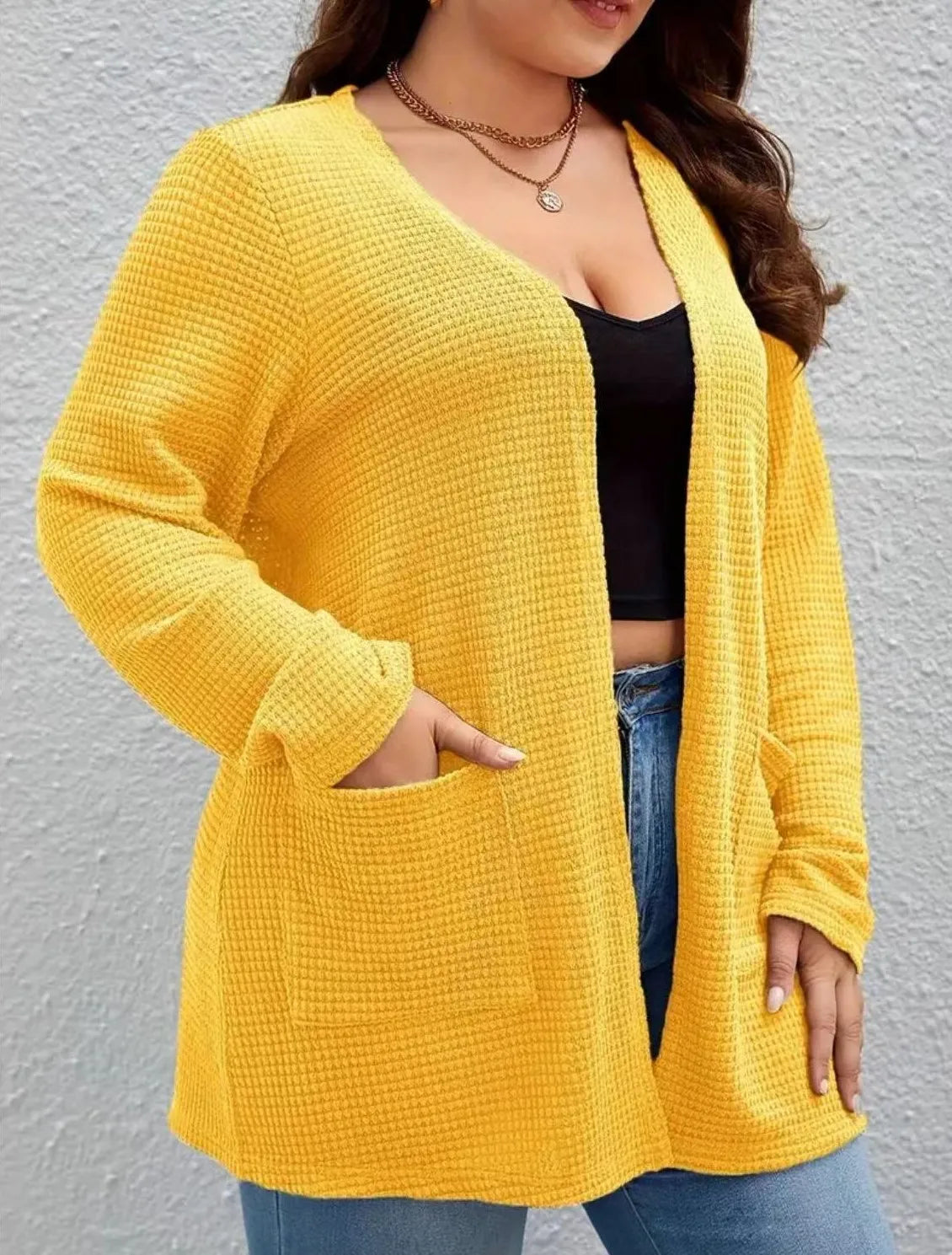Plus size pure color pocket cardigan coat, casual long-sleeved shirt, suitable for spring and autumn wear, women plus size cloth