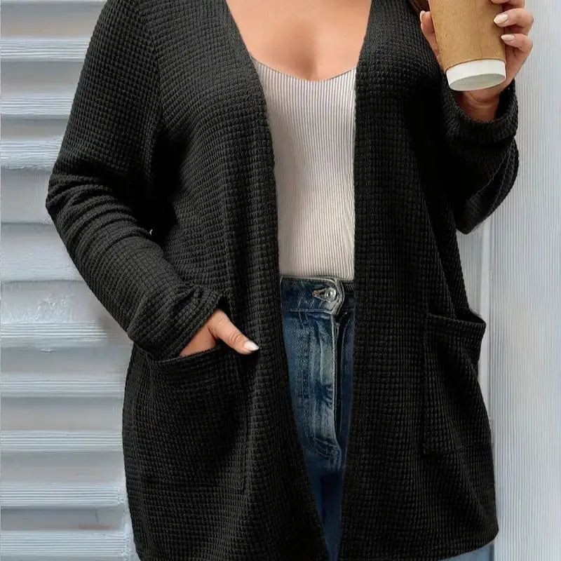 Plus size pure color pocket cardigan coat, casual long-sleeved shirt, suitable for spring and autumn wear, women plus size cloth