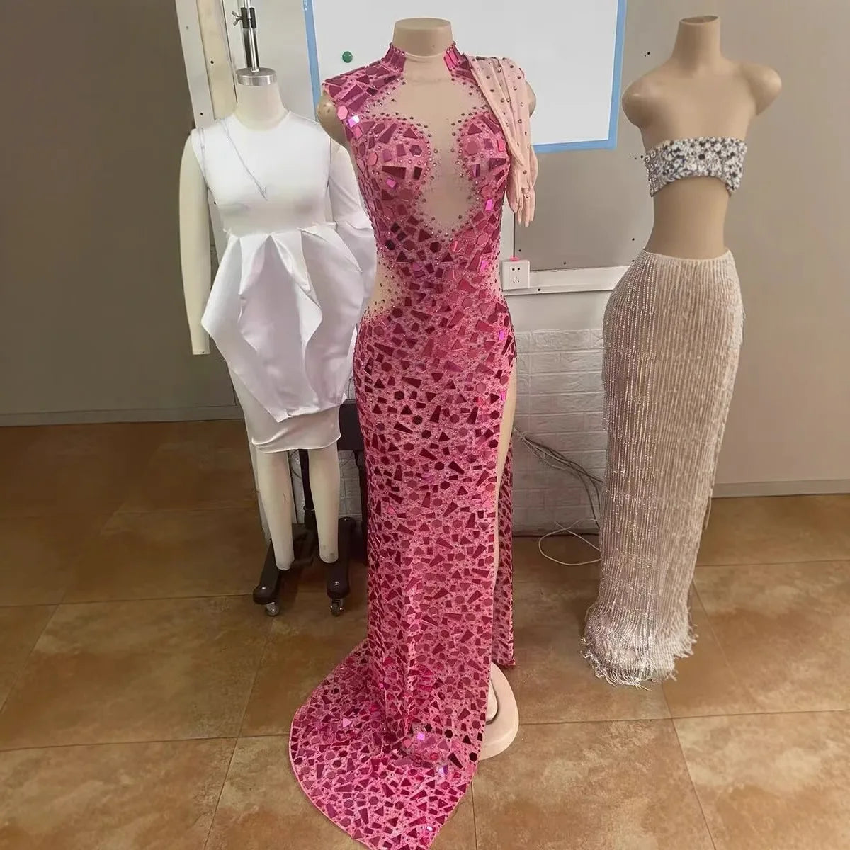 New Nightclub Bar Sexy Backless Evening Dress Rose Red Summer Hot Sale Party Abito Da Cerimonia Donna Abito Luxury Elegante Gala